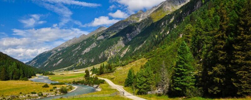 Krimmler Achental Valley view and trail