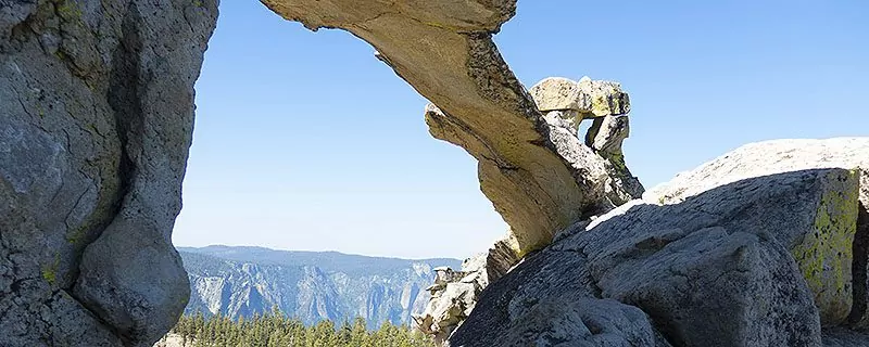 Natural stone bridge